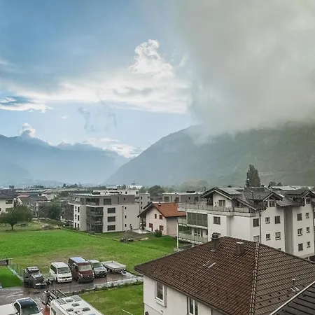 Glishorn Blick , 3 Floor 公寓 布里格